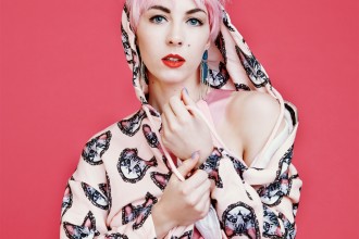 Ouça: Femme | Ovelha