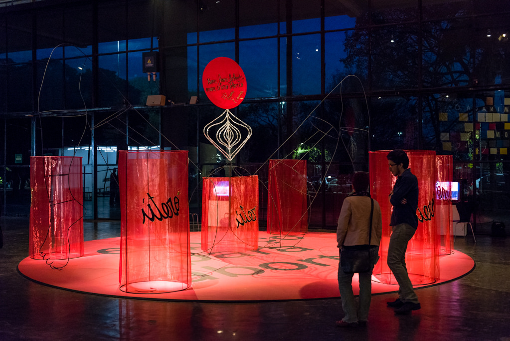 "Espaço para Abortar", instalação do Mujeres Creando na Bienal das Artes 2014, São Paulo