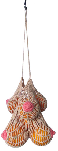 Obra “Toranjas”, de Talita Rossi