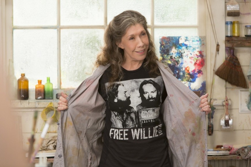 Lily Tomlin, 75, em cena de "Grace and Frankie"