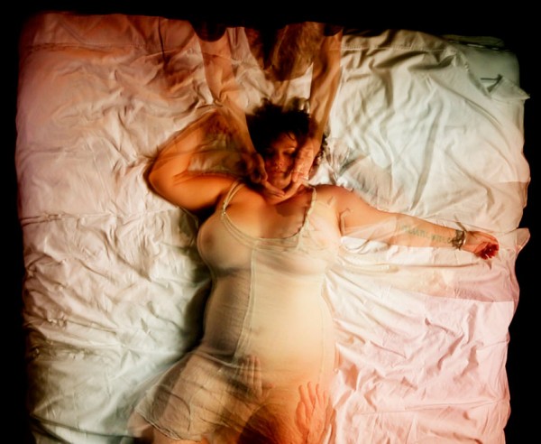 Cena do filme "Touch", uma co-produção de Gala Vanting