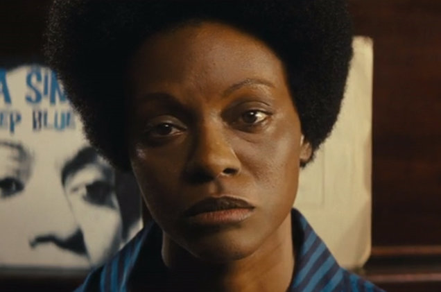 Zoe Saldana no filme 'Nina'